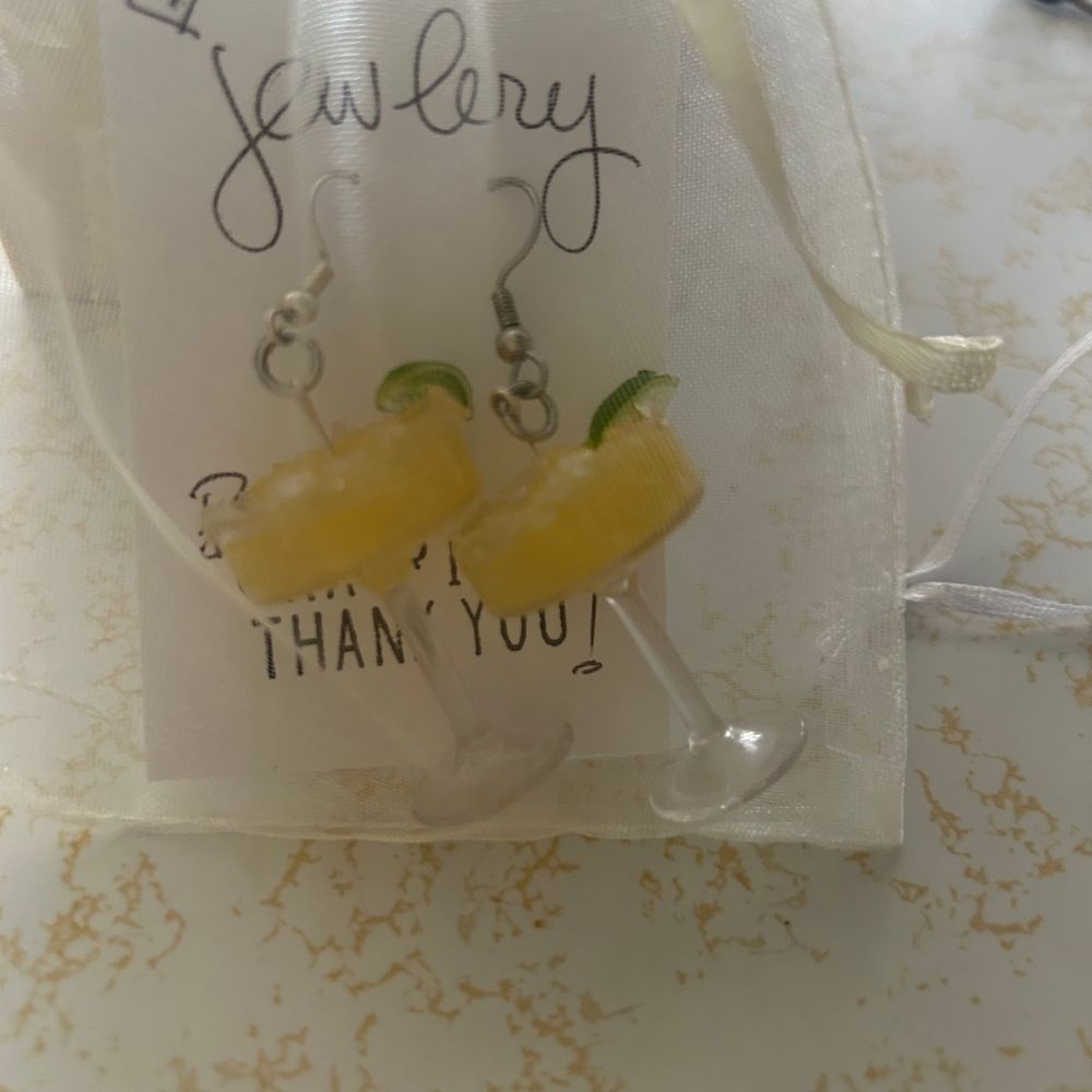  Adult Drink Earrings